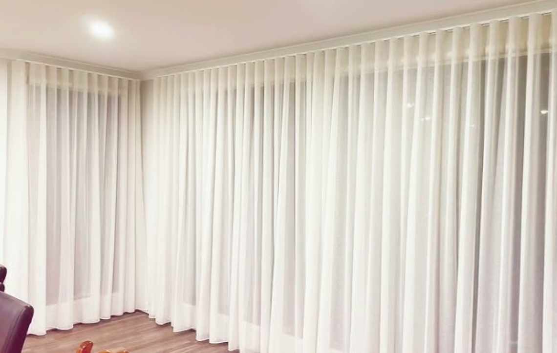 Dubai sheer curtains for modern interiors