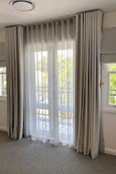 blackout curtains dubai