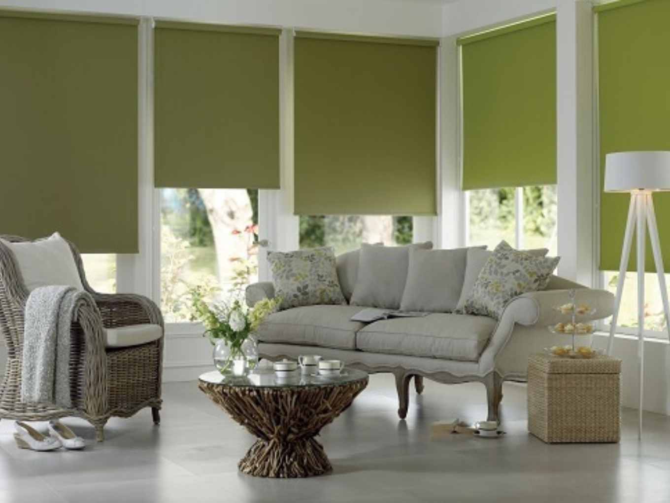 Custom roller blinds installation in Dubai