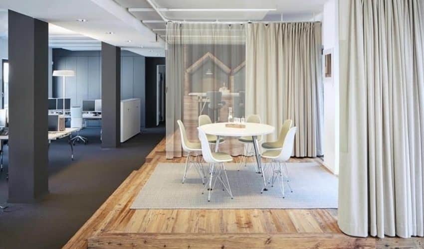 Keep Your Home Warm with Dubai Curtains